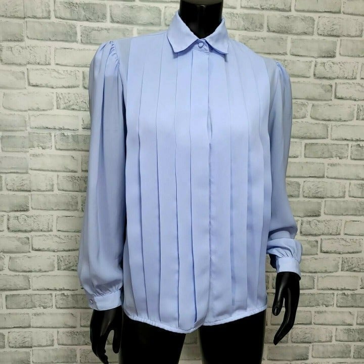 Vintage 80s Partners for Mervyns S/M Periwinkle Pleated Button Front Blouse