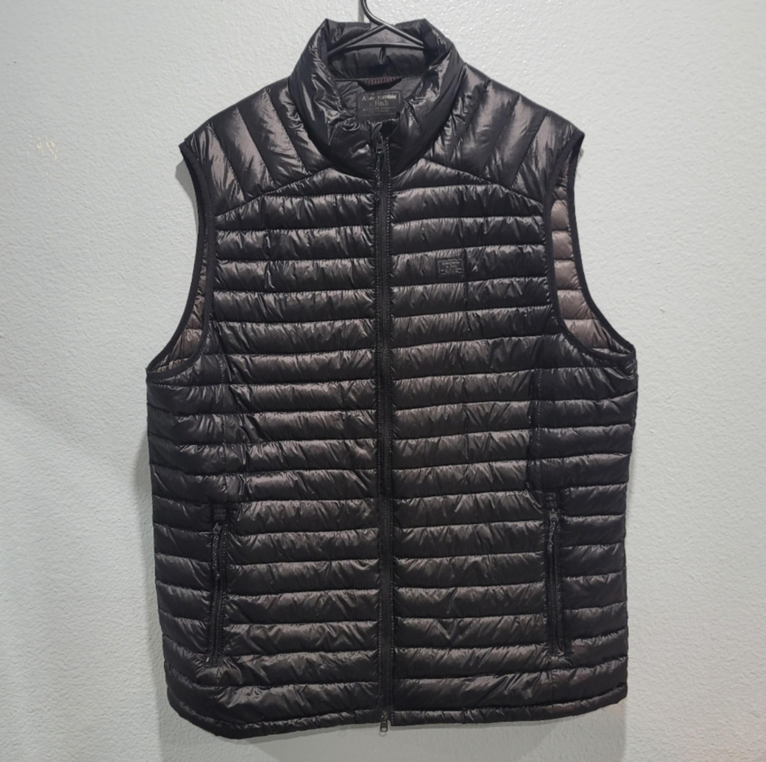 Abercrombie & Fitch Black Down Vest with Stand-Up Collar and Lightweight Size XL