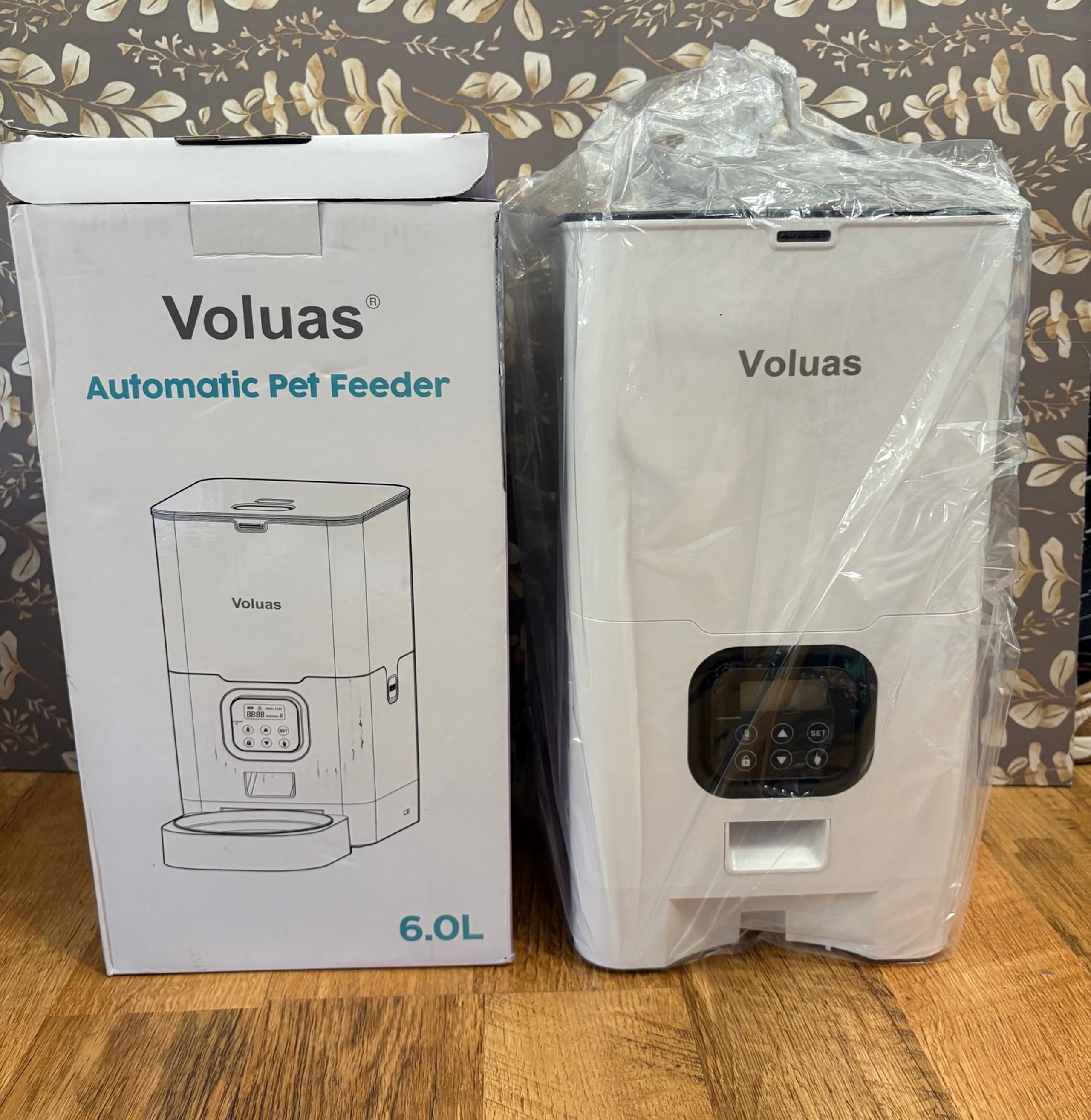 Automatic smart pet feeder