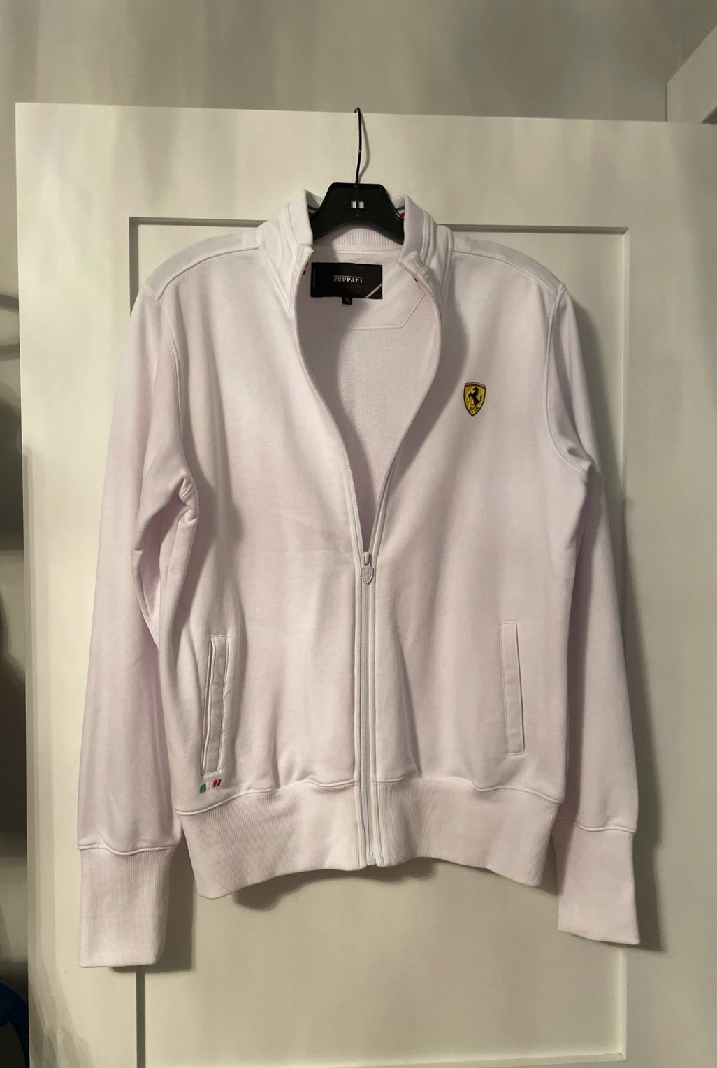 Men’s White Ferrari Zip Up sweatshirt - XL