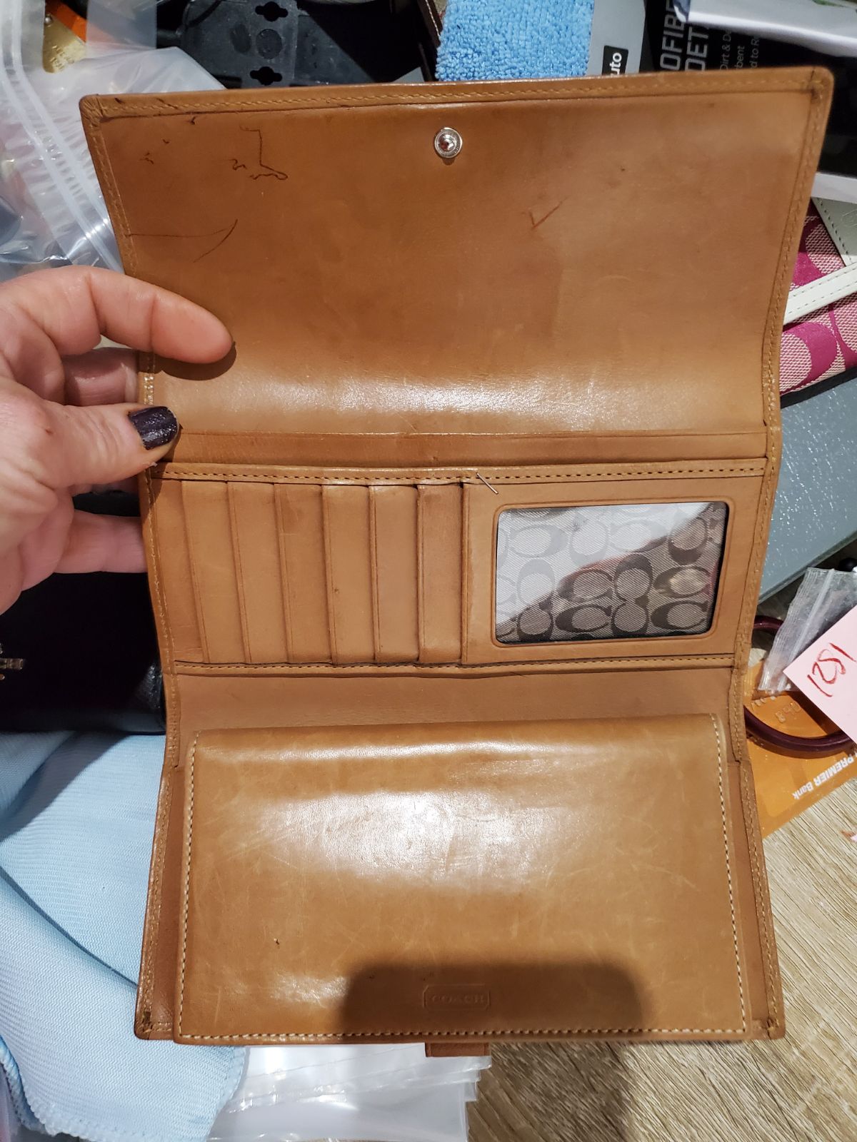 Gorgeous Leather Coach shops Hobo & Matching wallet