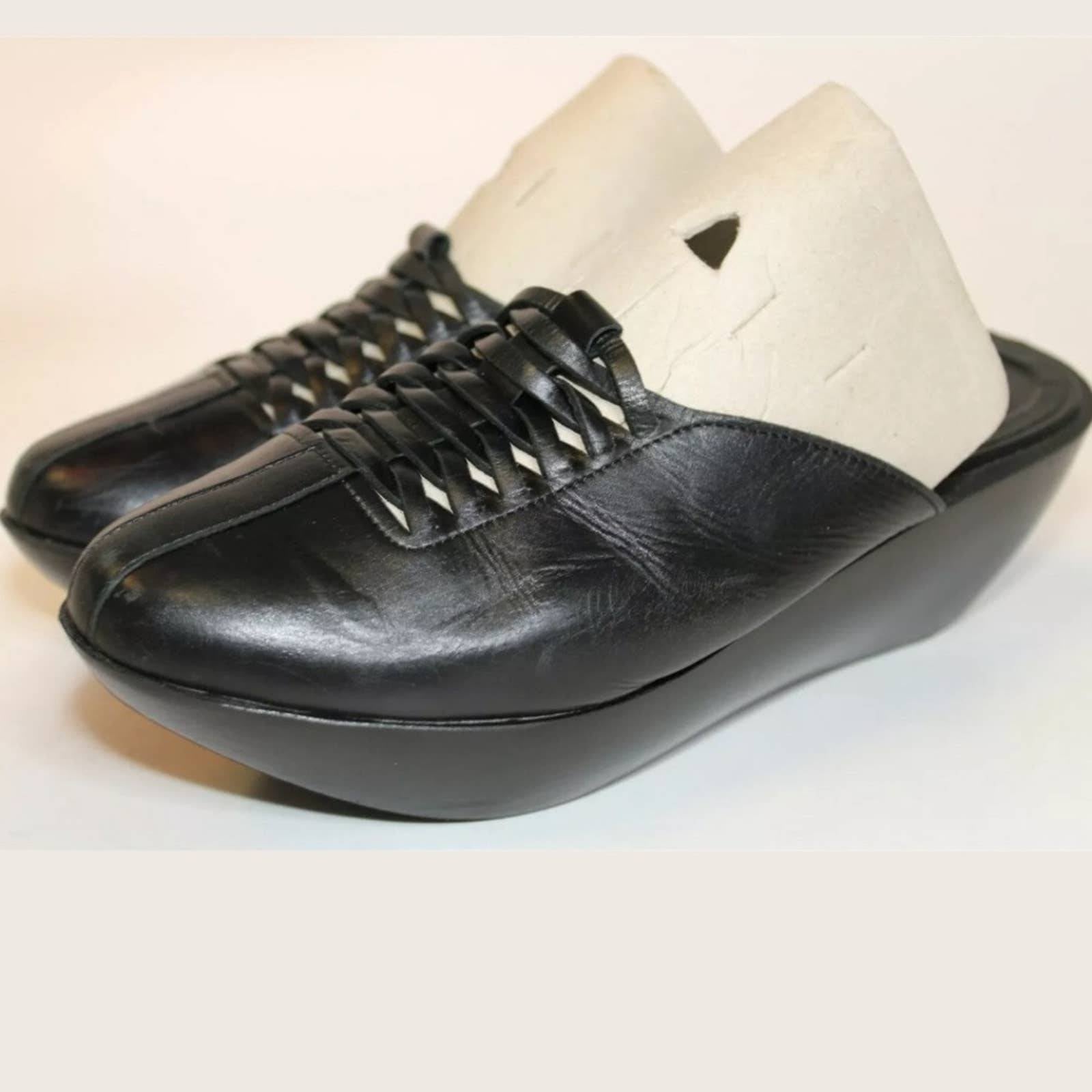 Robert shops Clergerie Paris Womens Leather Mules Shoes MSRP $550