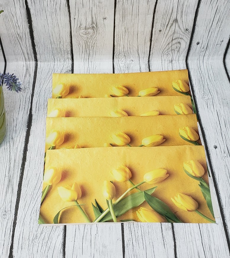 AMBESONNE Tulips Set of 4 Napkins, 18 x 18
