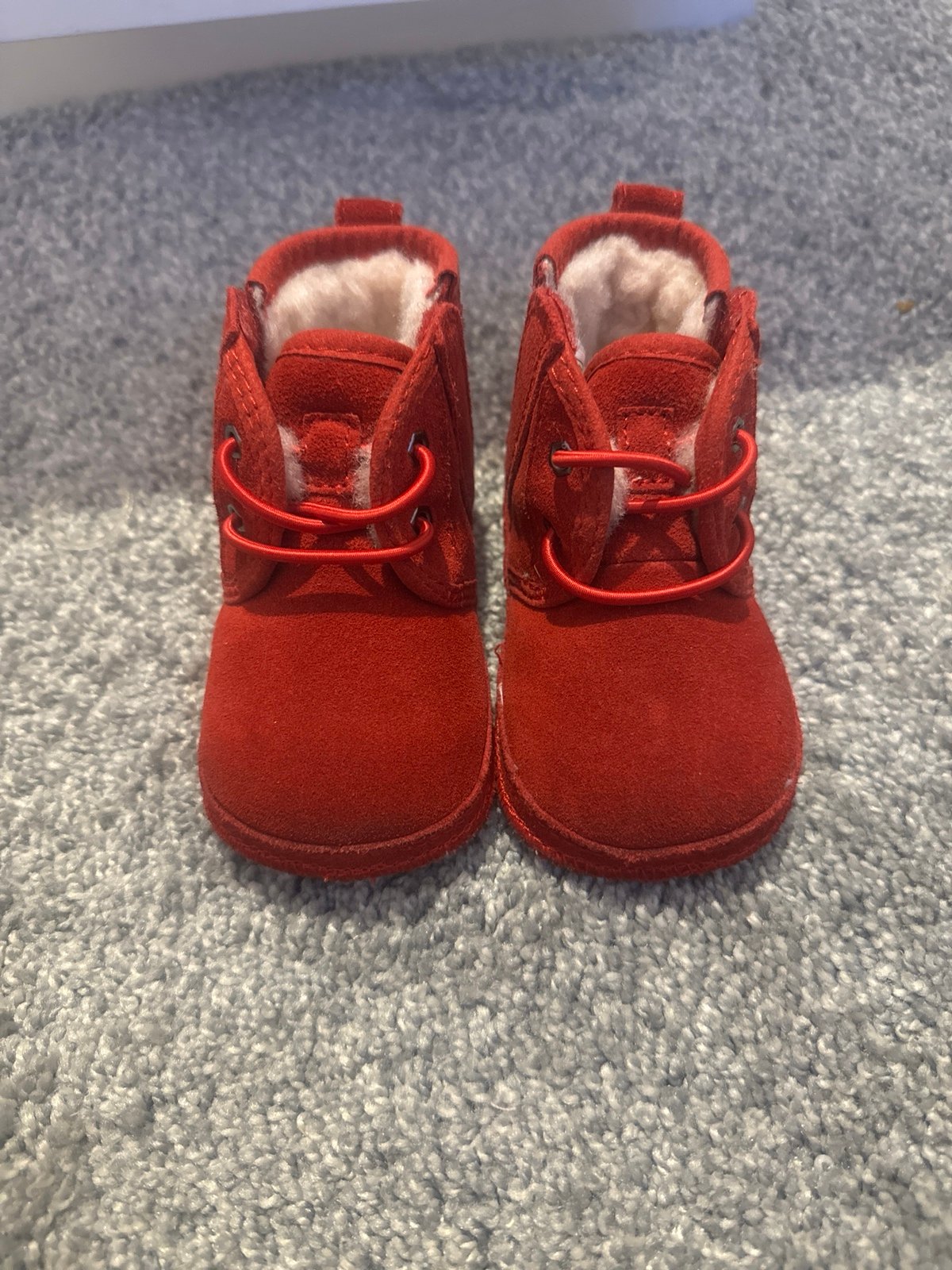 Infant uggs