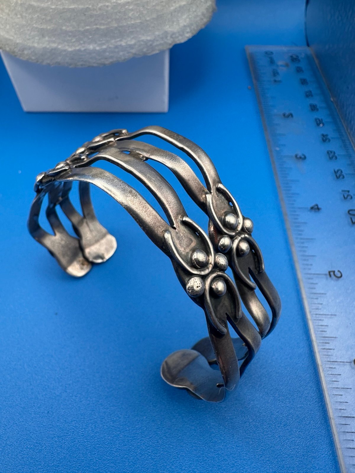 Vintage Sterling Native Style C Cuff horseshoe themed double bracelet design