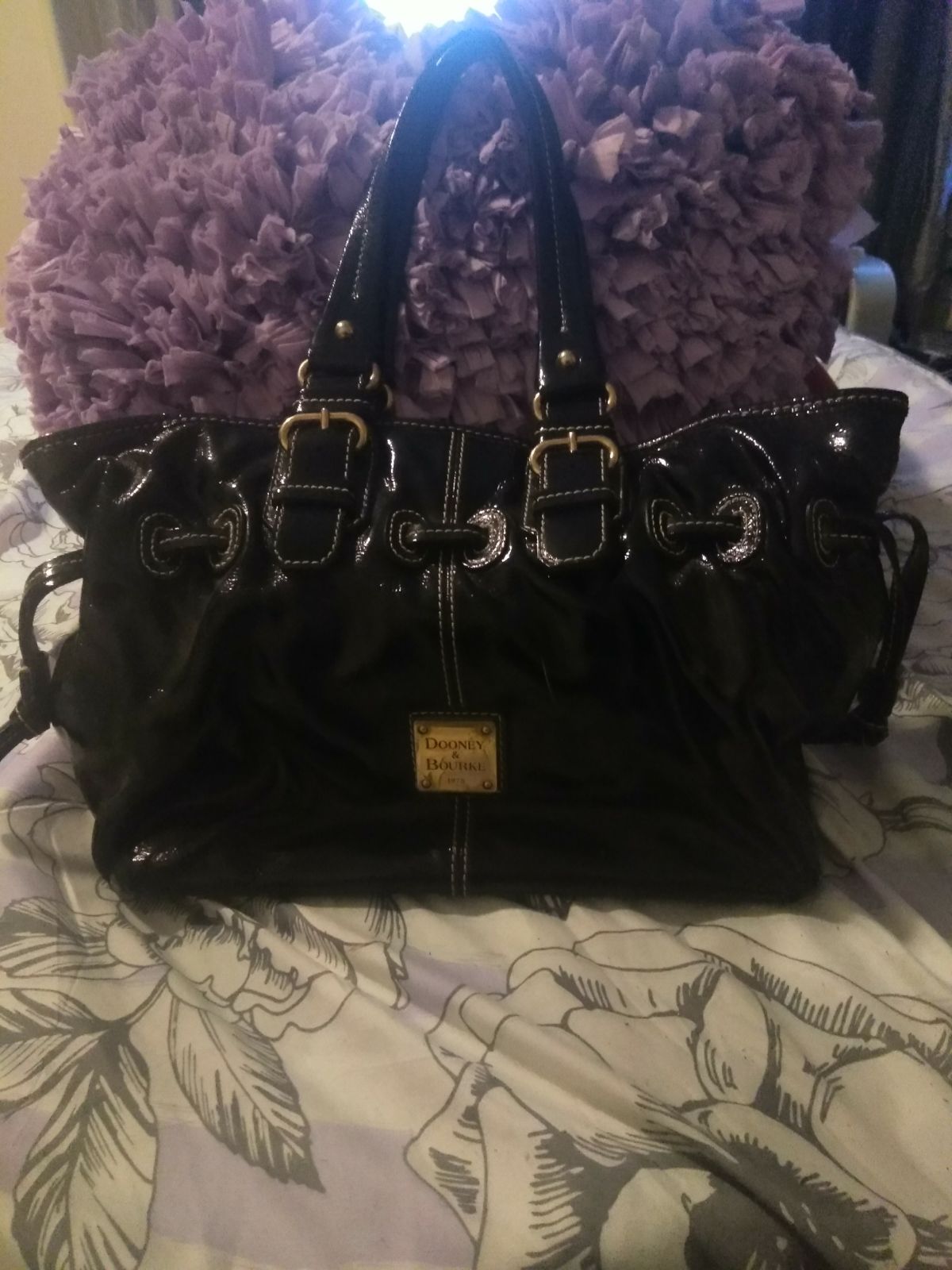 dooney and bourke handbags