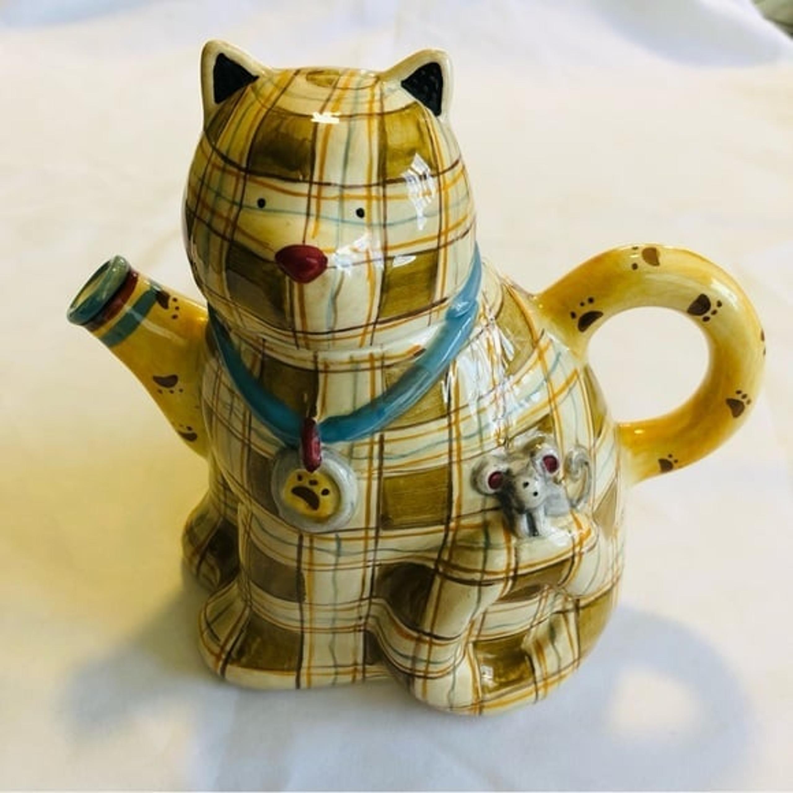 Teapot Plaid Cat Hand-painted Sakura by Debbie Mumm 6” tall