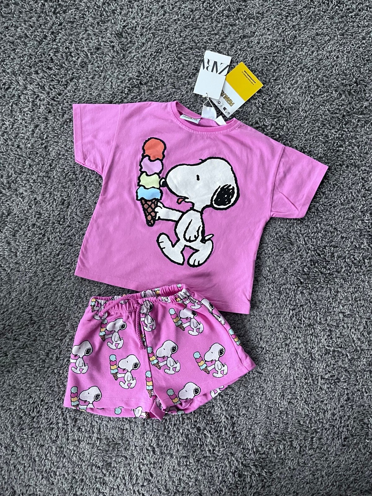 ZARA NWT snoopy with ice cream set short and shirt size 3-4 years