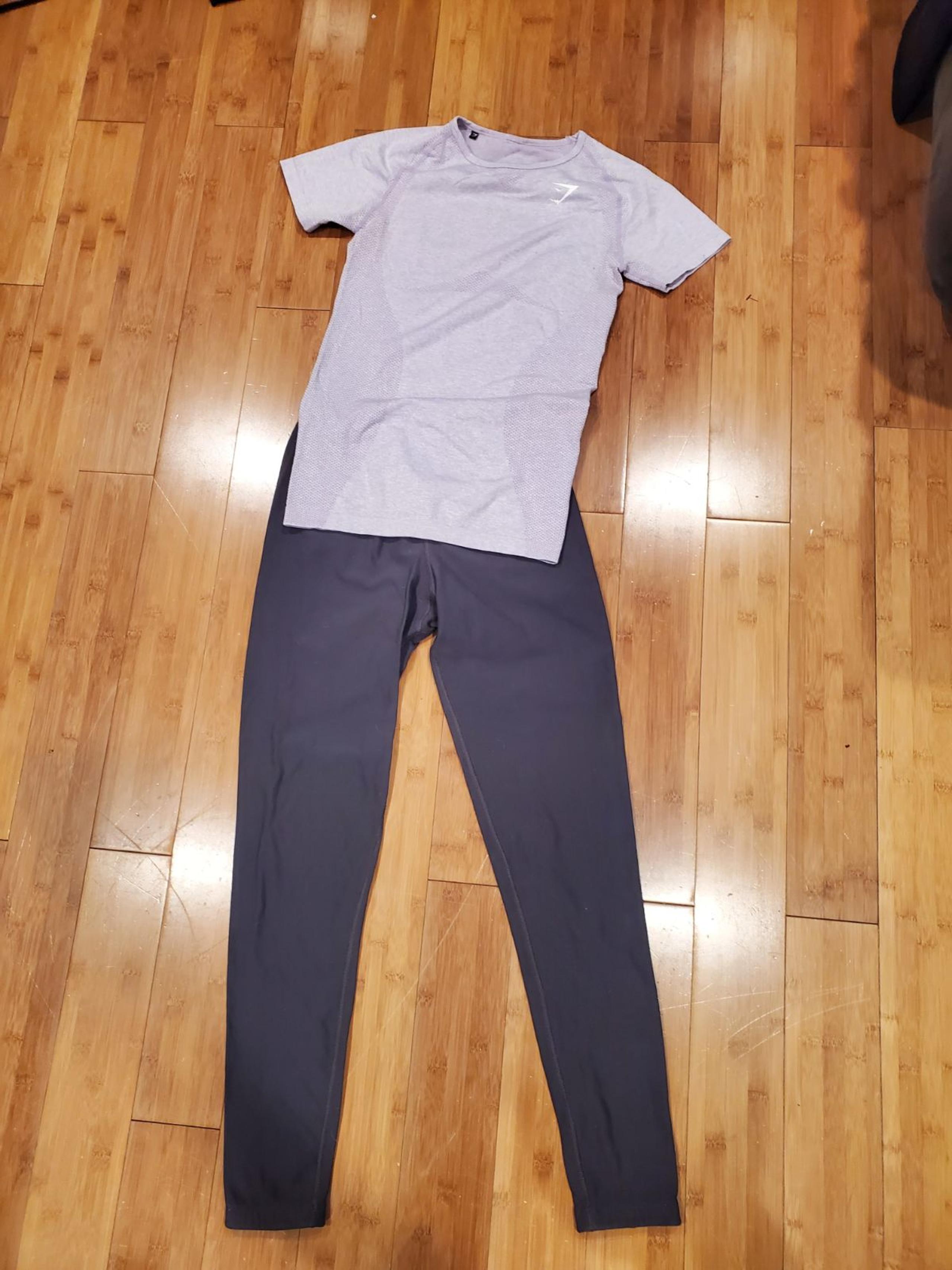 Gymshark seamless top and under armour L