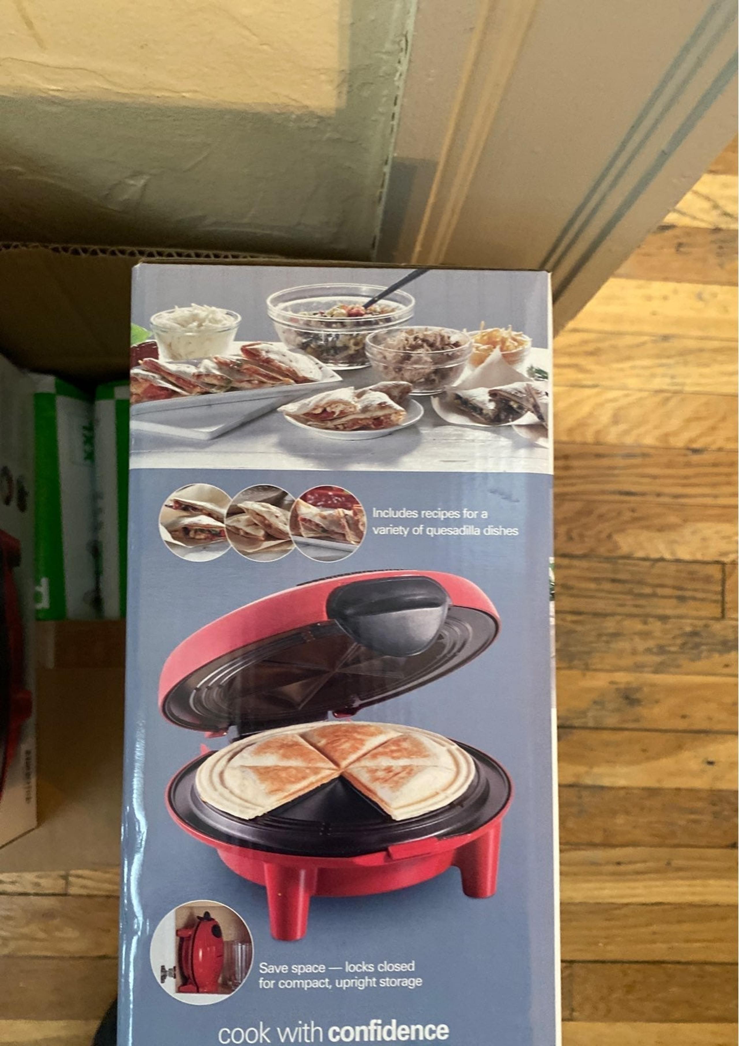 Quesadilla maker