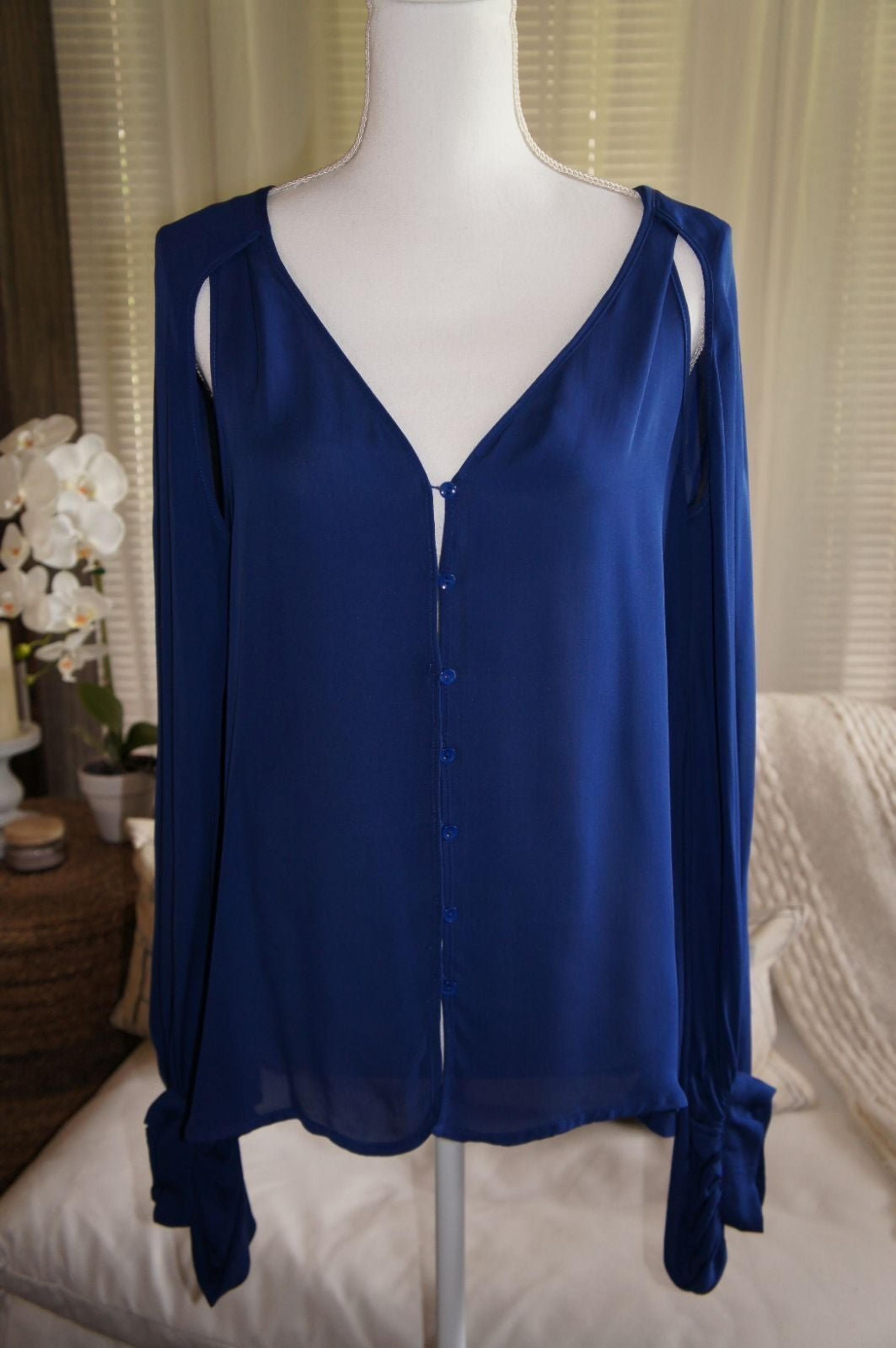 Chelsea Flower Silk Blouson Sleeve