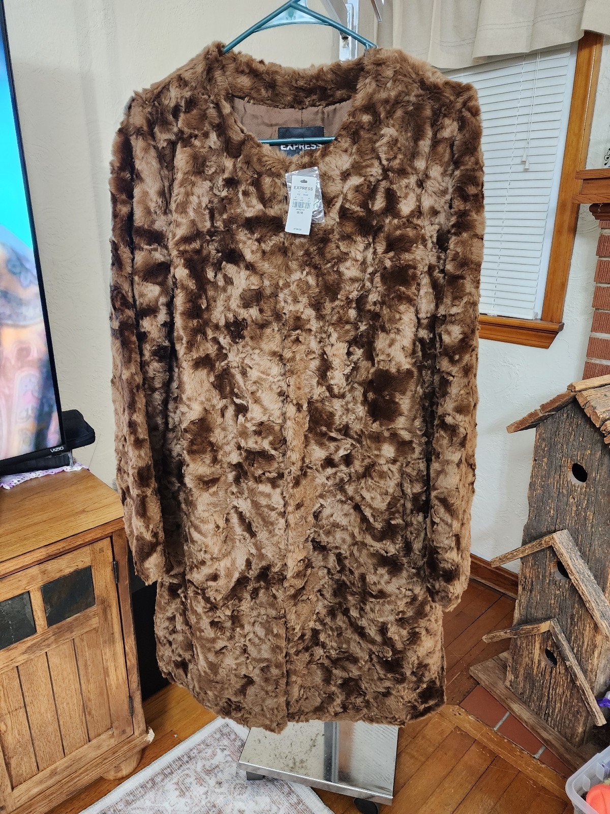 Express Coat.