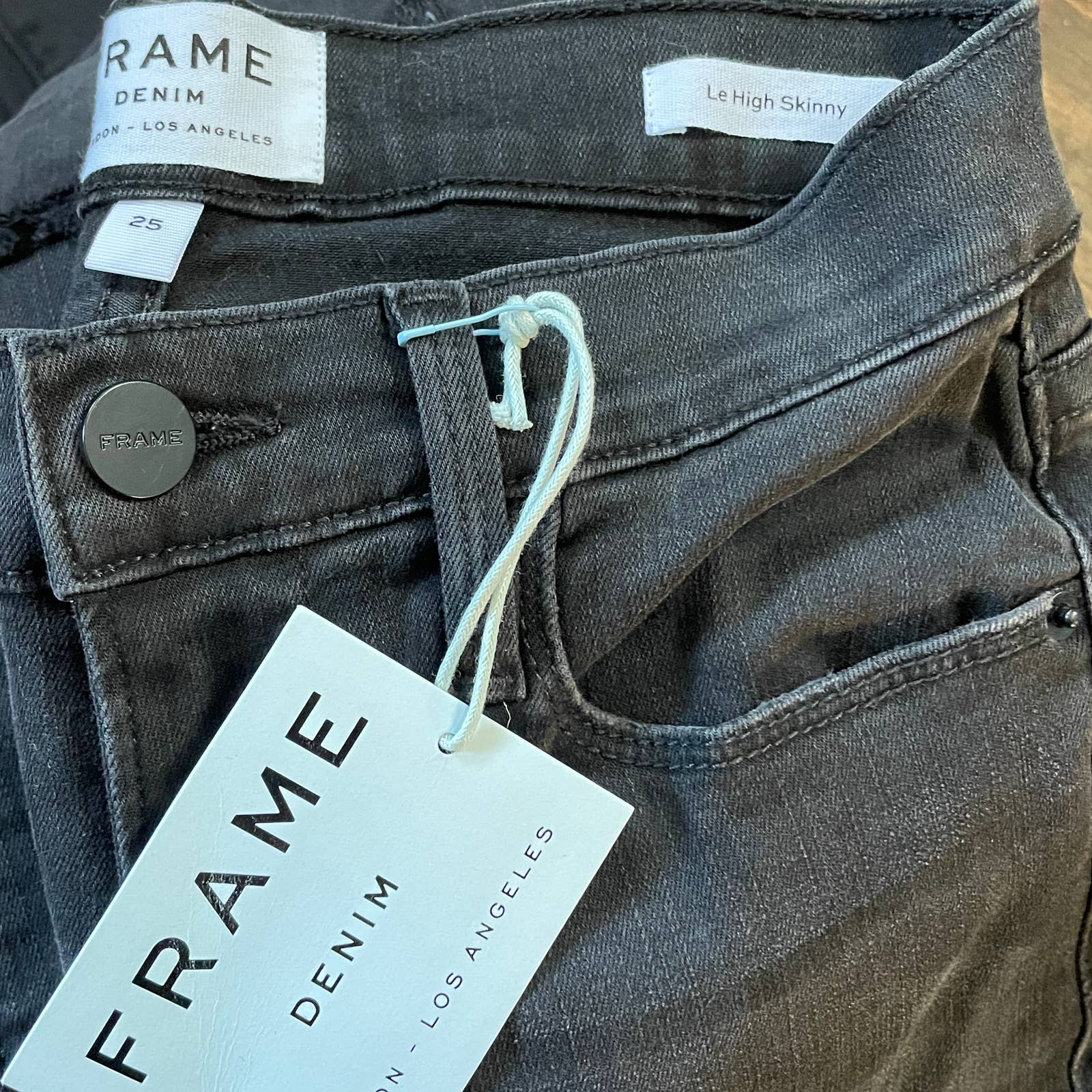 FRAME Le High Skinny Jeans 26 Tillery 2 Black Distressed Ankle