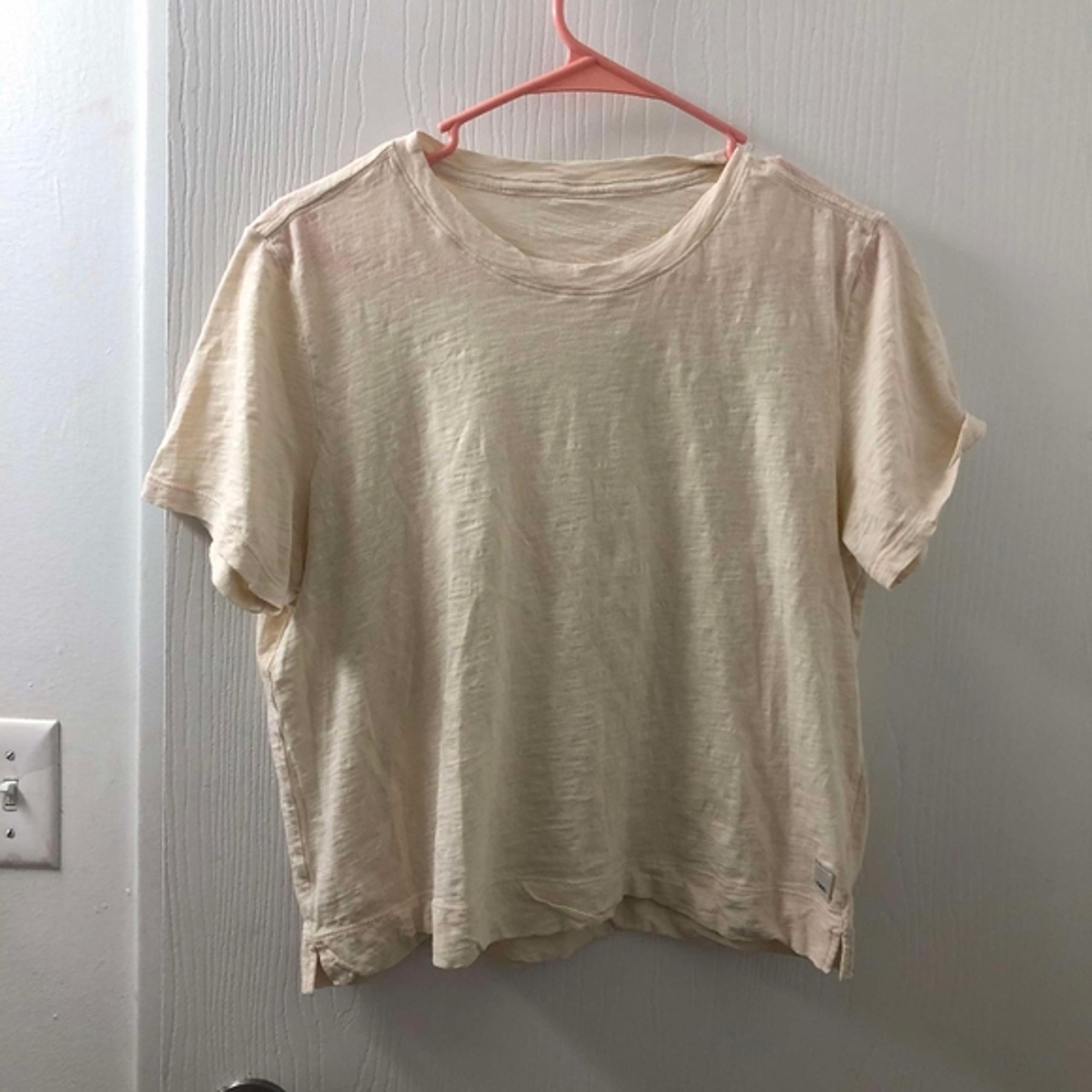 Vuori Womens Sunset Tee Shirt Modern Fits Sz S