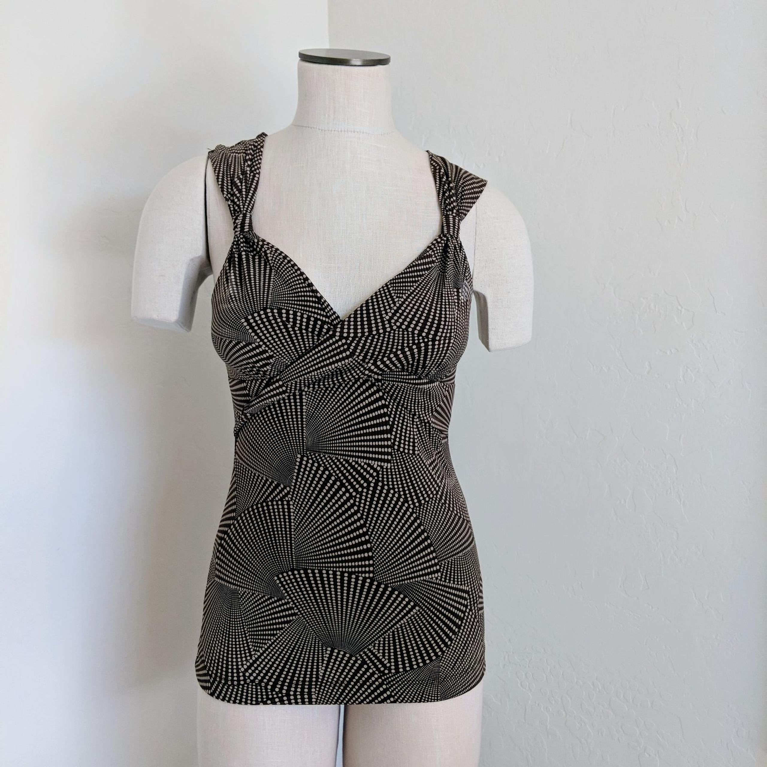 NEW BCBG maxazria Small tank top NWT