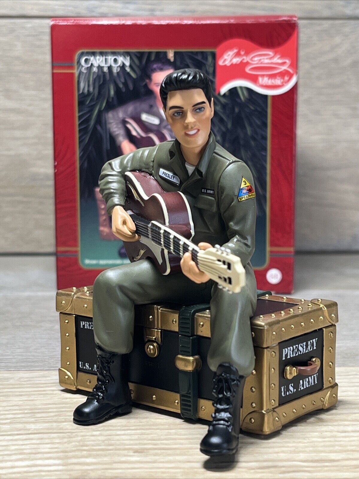 VTG CARLTON CARDS ORNAMENT - Elvis Presley Music A Long Way From Home 2000