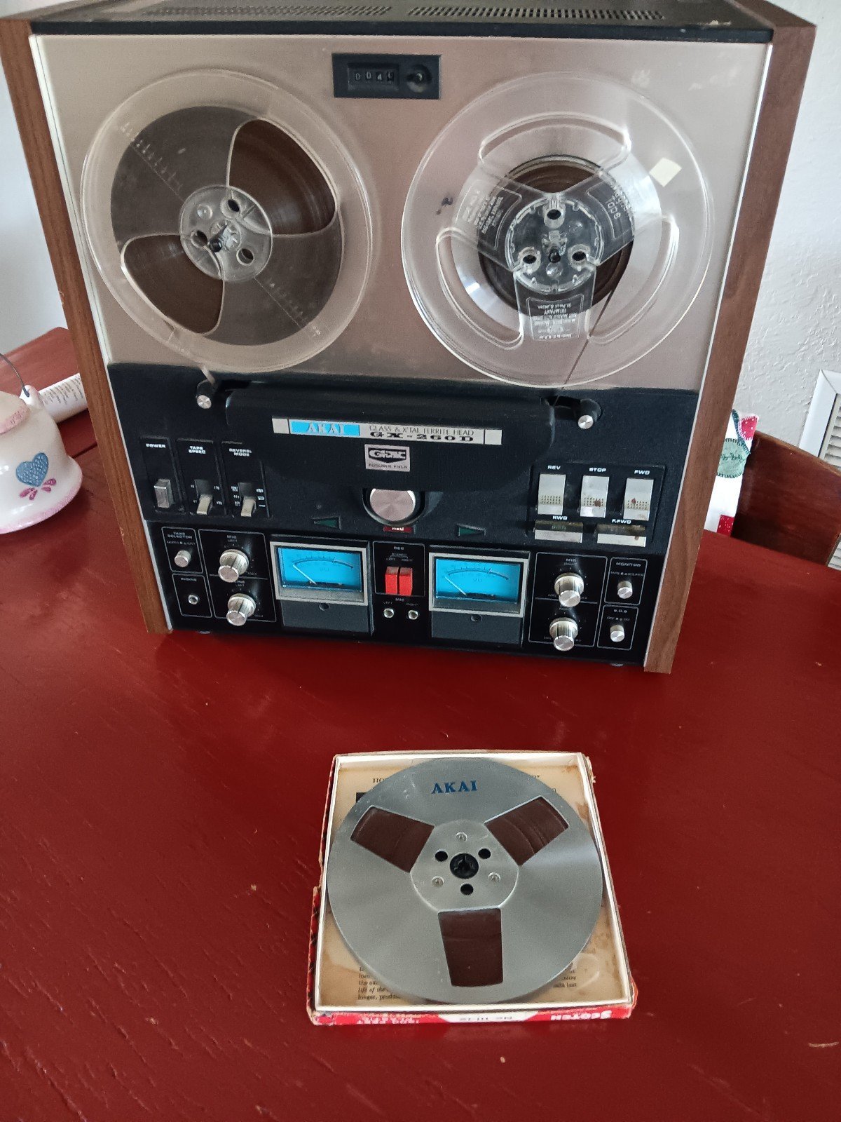 Vintage akai GX-260 D reel to reel player