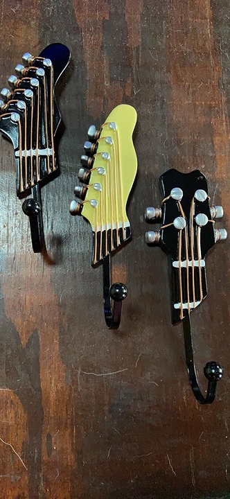Vintage Guitar Shaped Decorative Hooks Rack Hangers for Hanging Clothes Coats