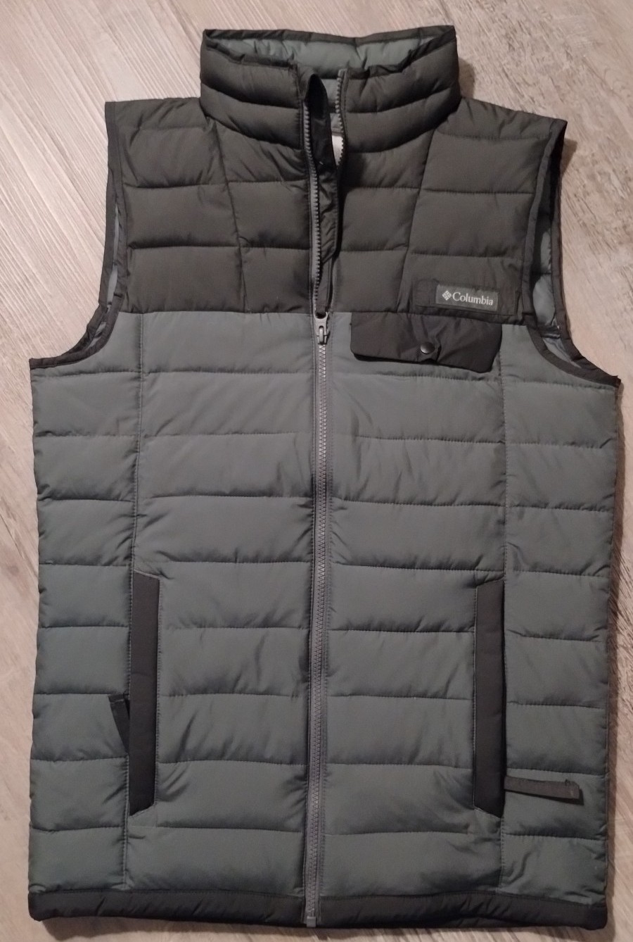 Men's Columbia vest