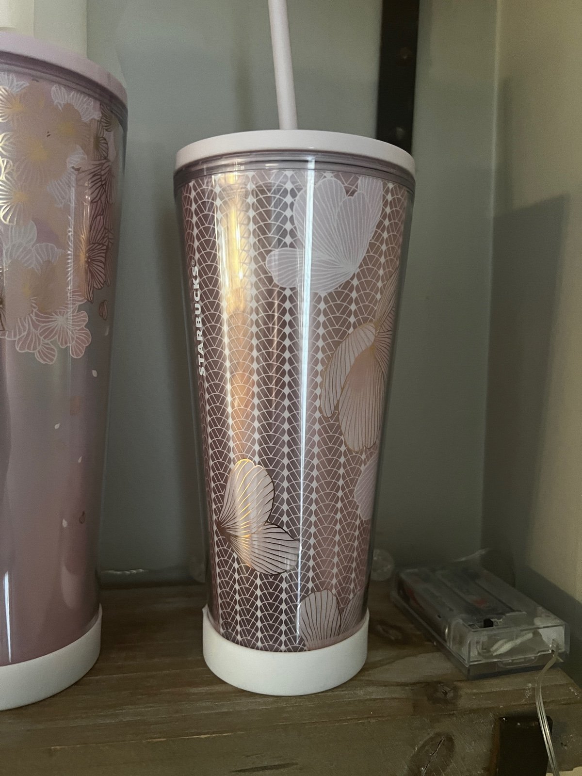 Starbucks sakura