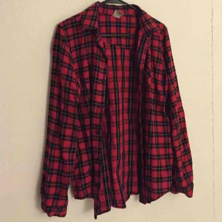 Plaid red and white long sleeve