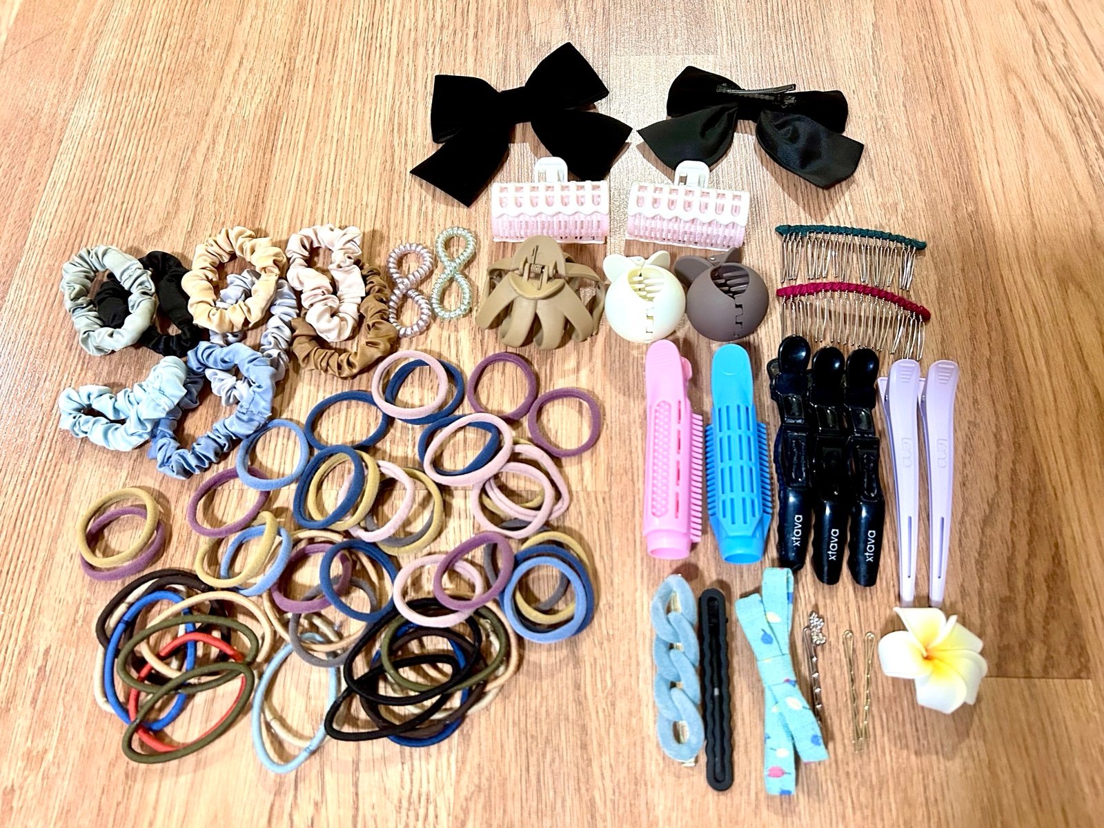 Hair Accessories Bundle 82 pcs + 4 pcs mystery gifts