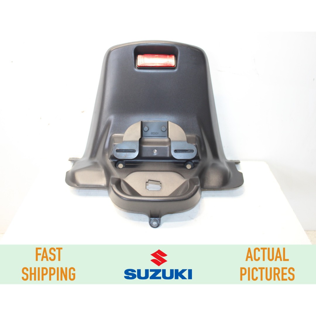 03 - 09 SUZUKI AN650 BURGMAN REAR BACK FENDER MUD GUARD 63111-10G0 M 3425