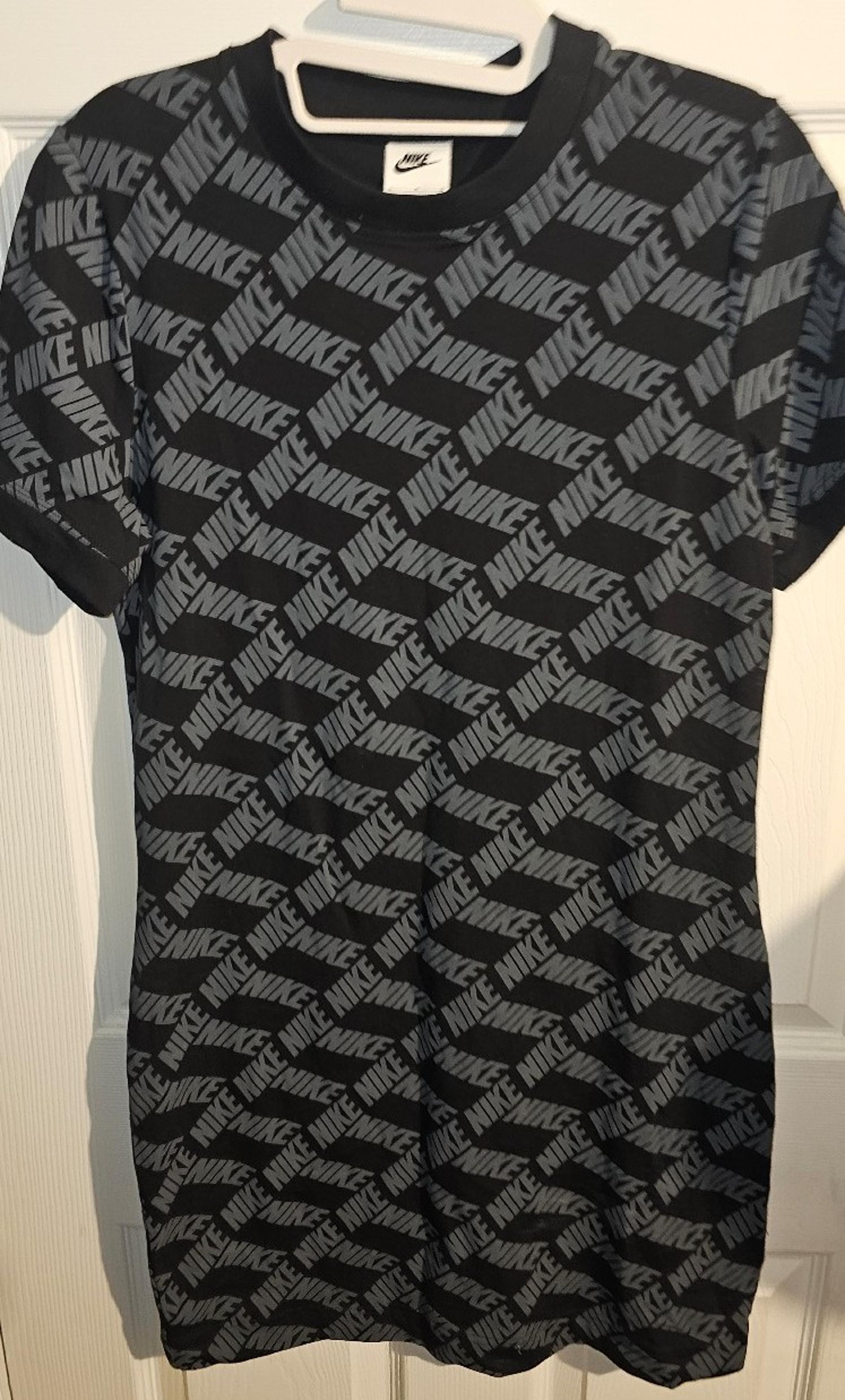 Nwot Nike dress
