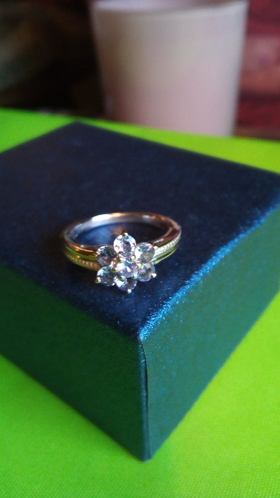 Tanzanite ring .90cts size 6