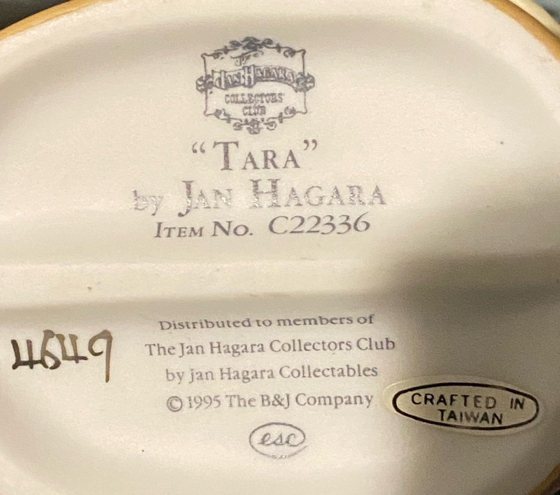 "Tara" - detail