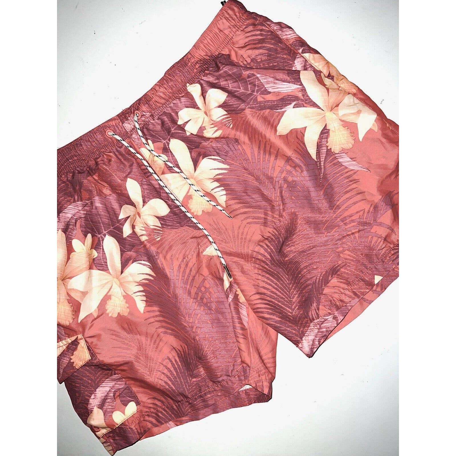 TOMMY BAHAMA XXL RED PINK ORANGE FLORAL SWIM SHORTS TRUNKS COPYRIGHT PRINT