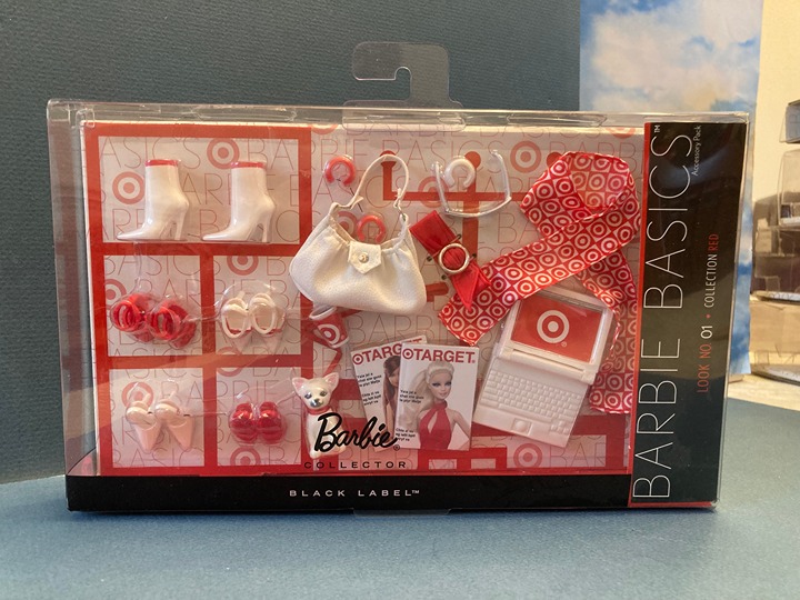 Barbie Collector Black Label, Barbie Basics, red accessories