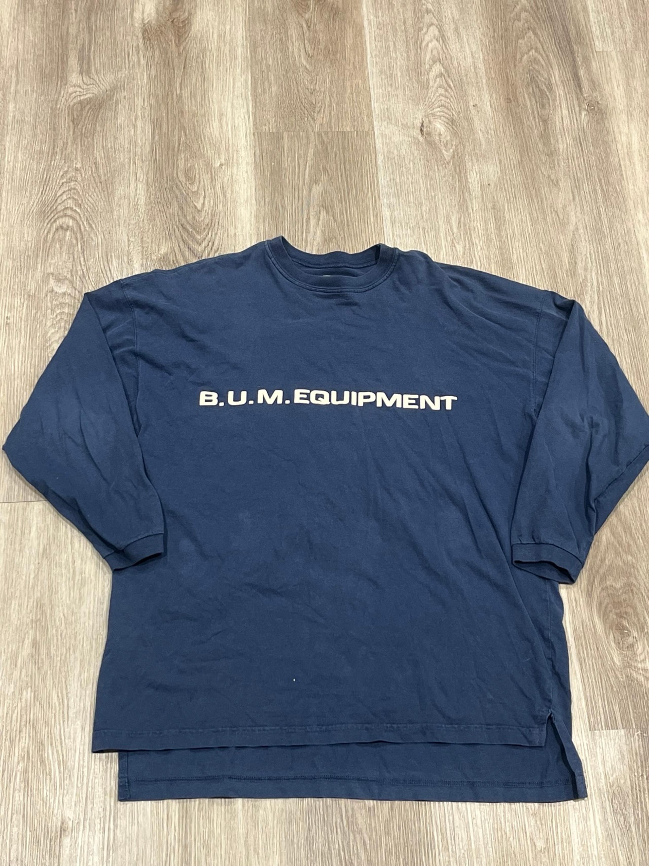 Vintage 90’s B.U.M equipment long sleeve men’s Large