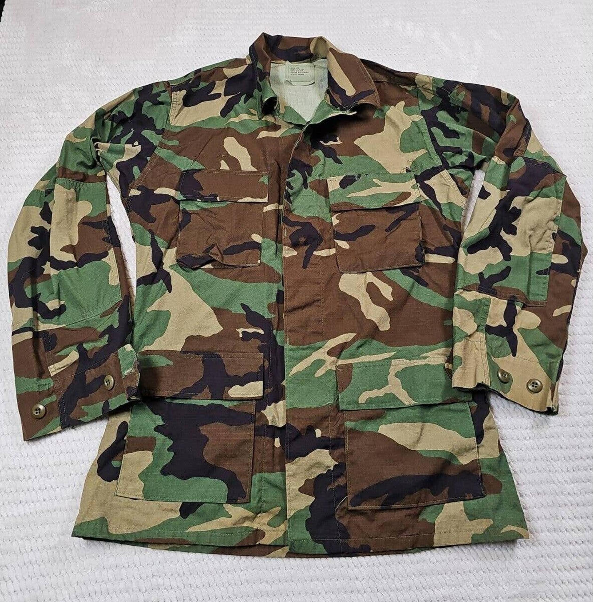 Army BDU Shirt Small Long Hot Weather Woodland Camo USGI Button Front