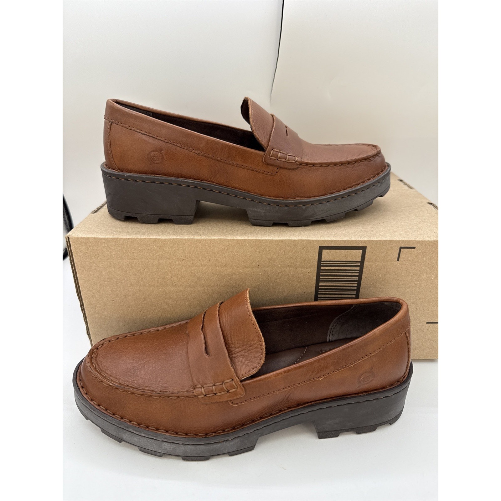 Womens 8 M Born Carrera Leather Lug Sole Platform Penny Loafer Shoes Cognac