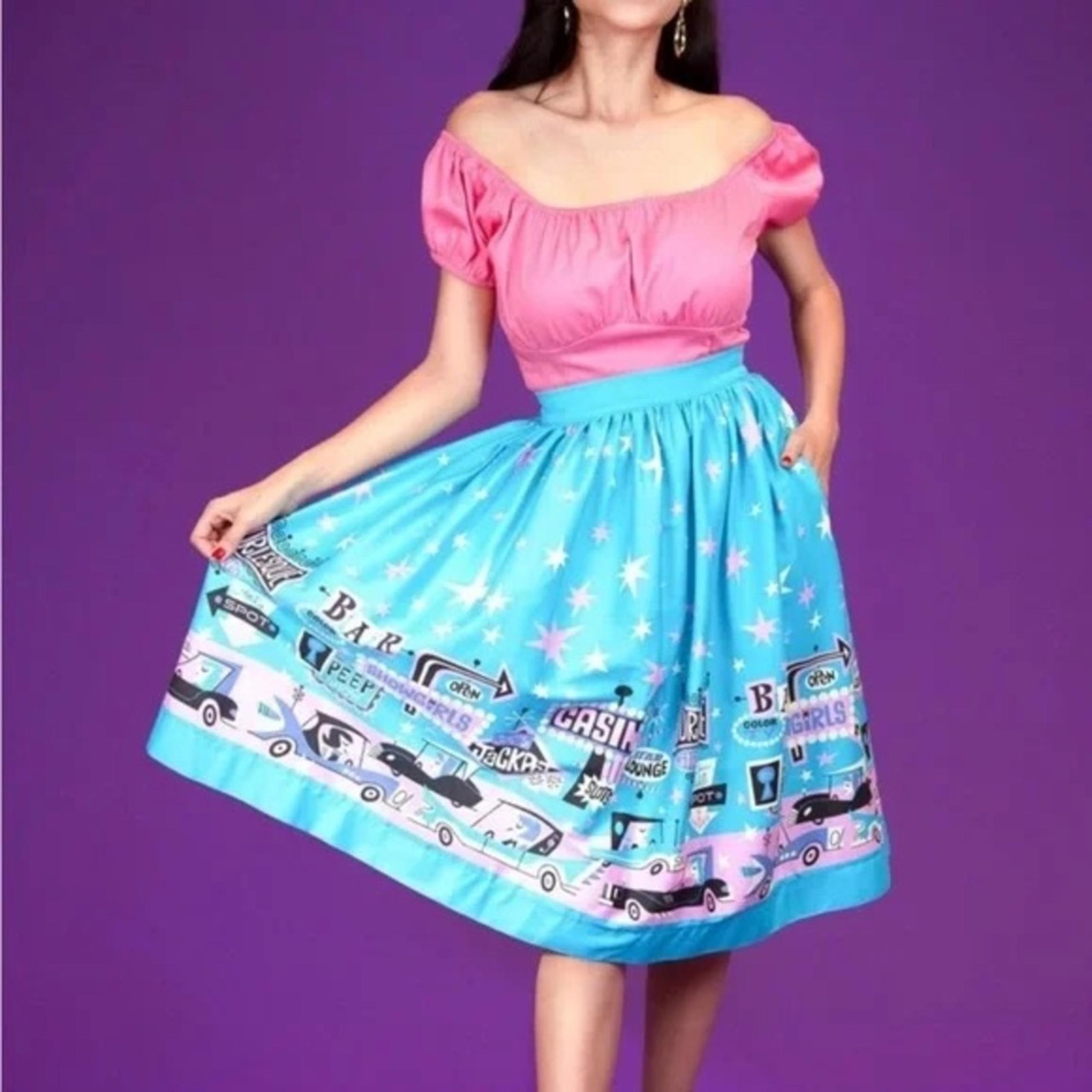 NEW Pinup Girl / Pinup Couture Bella Gathered Swing Skirt (Sz S) Vegas Border