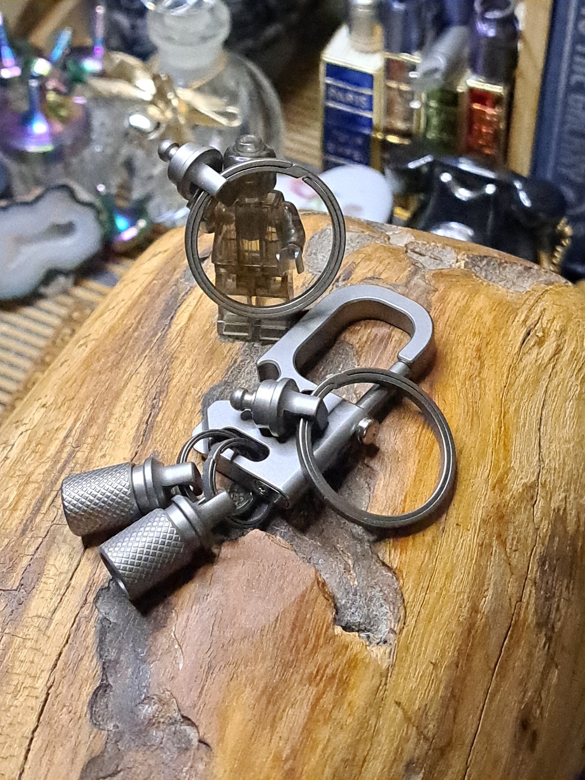 Pro Series Titanium Carabiner Keychain with Quick Releases and Titanium Keyrings