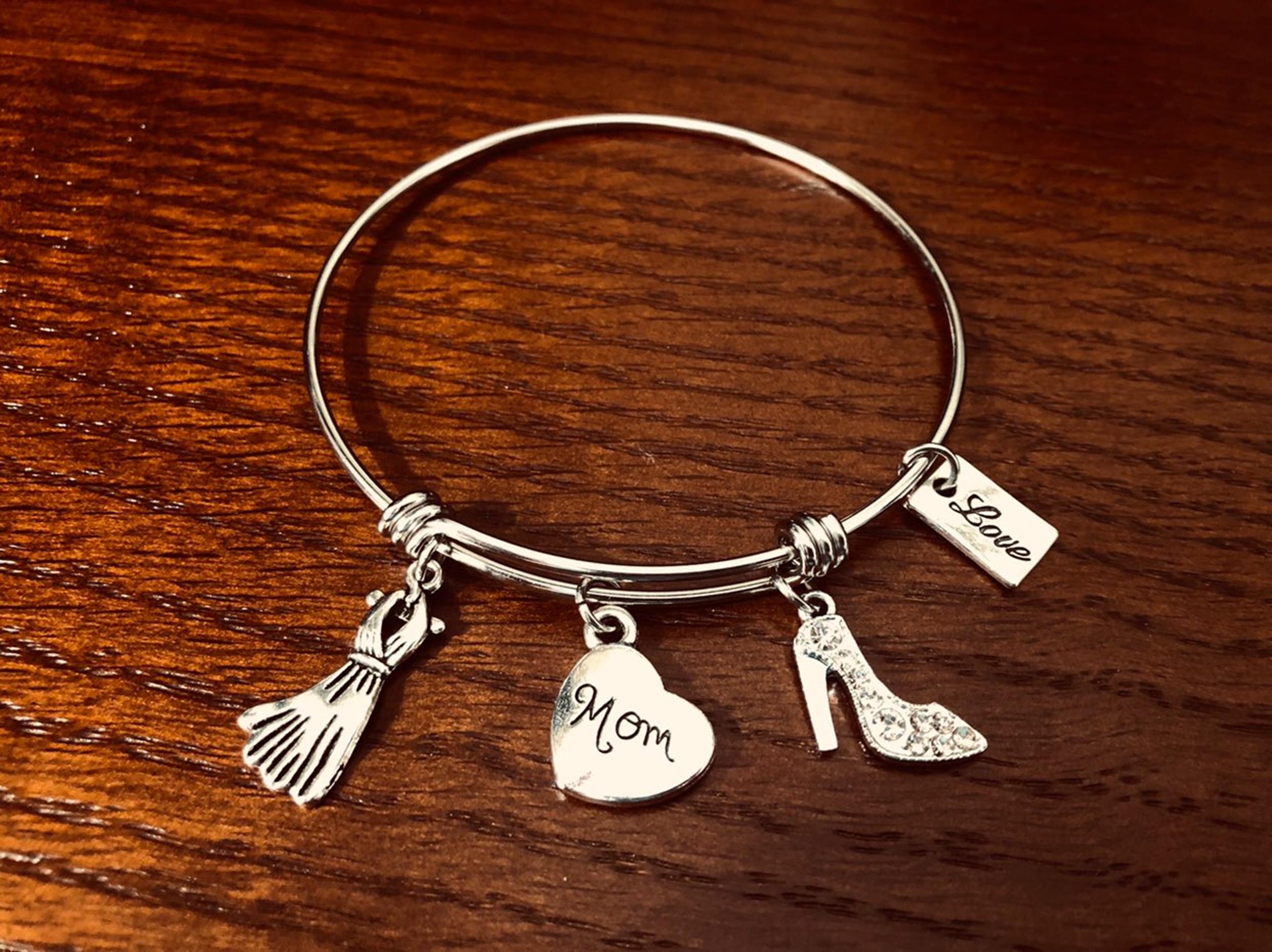 Mom Bangle Charm Bracelet