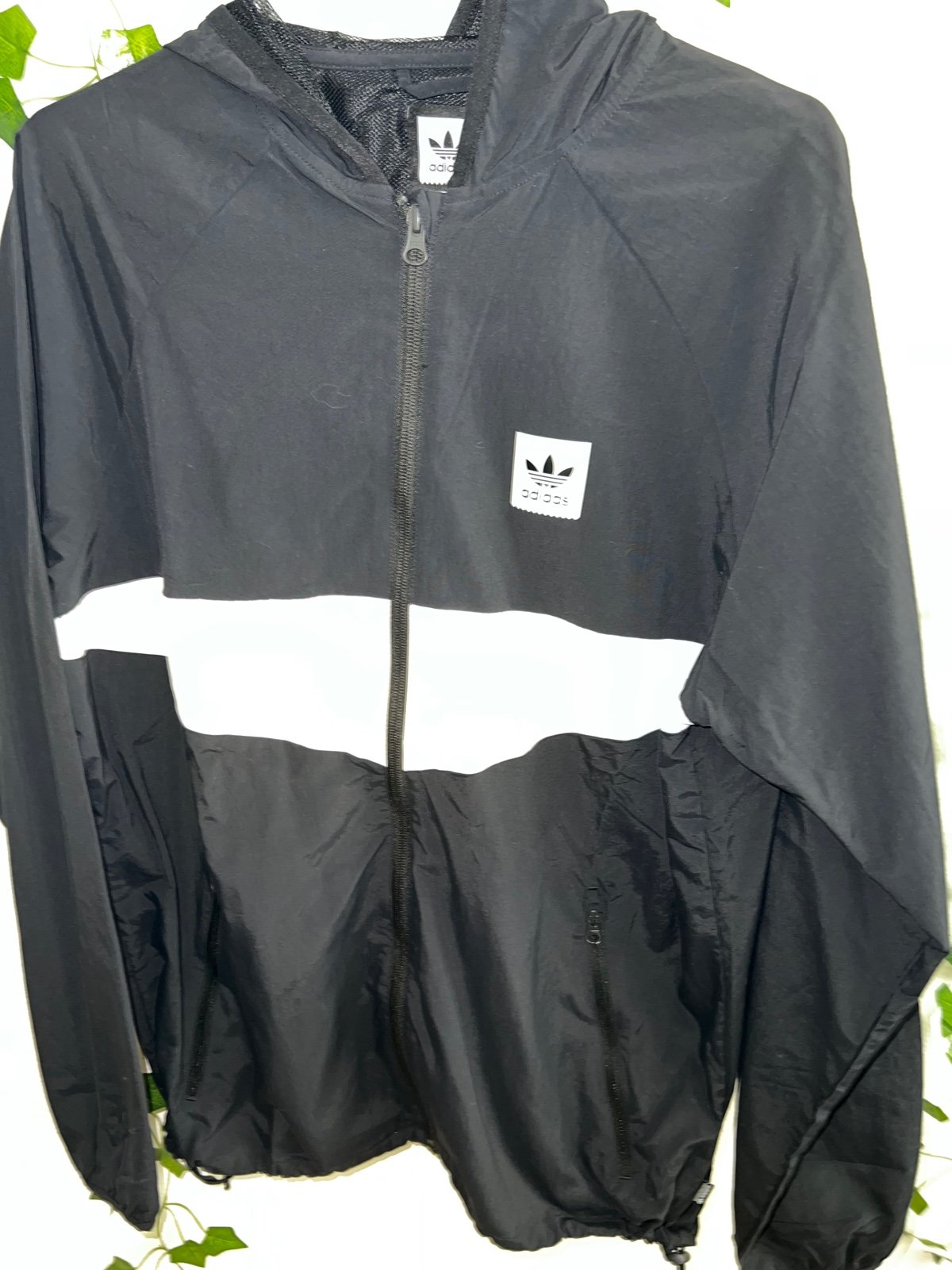 Adidas Dekum packable wind jacket