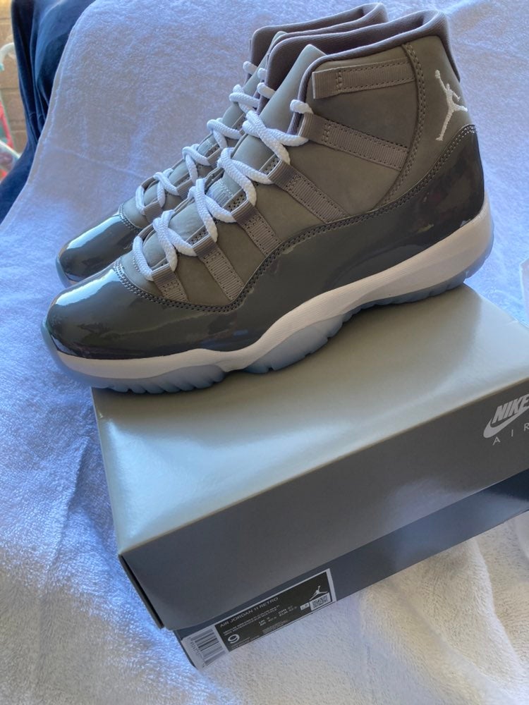 Air Jordan 11 retro cool grey