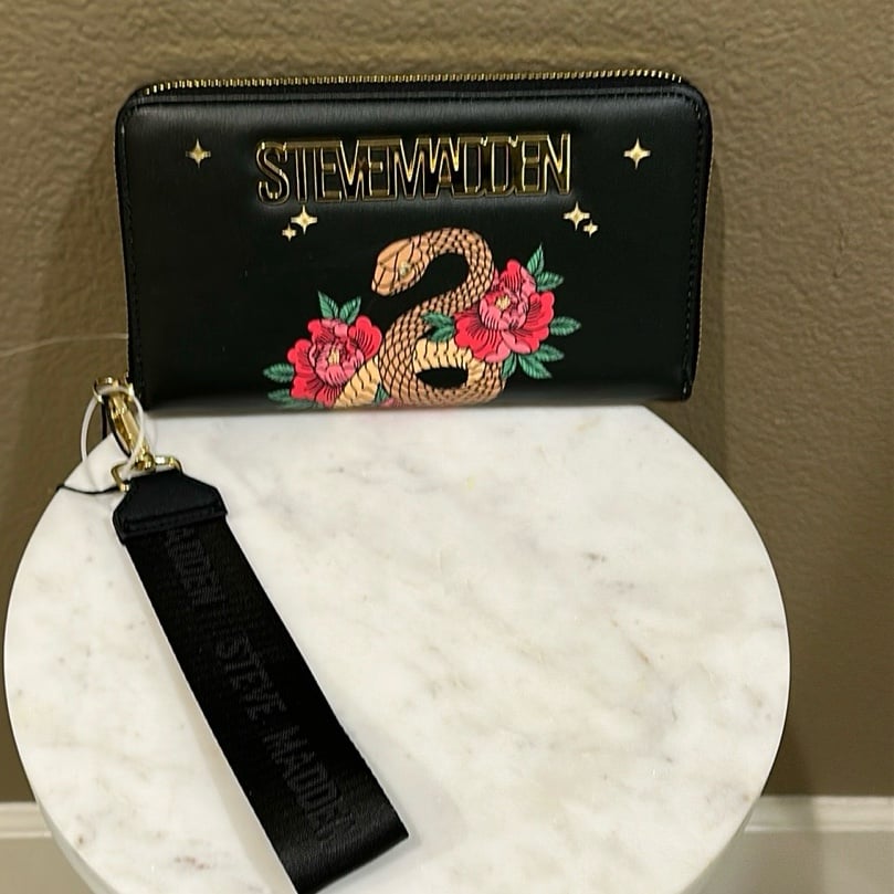Steve Madden Black Floral snake Wallet/ Wristlet
