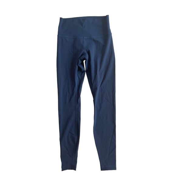Lululemon Women's Navy Blue Align High-Rise shops Crop 21