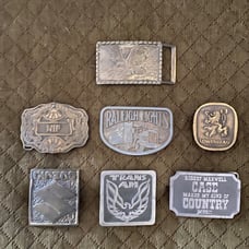 belt buckle