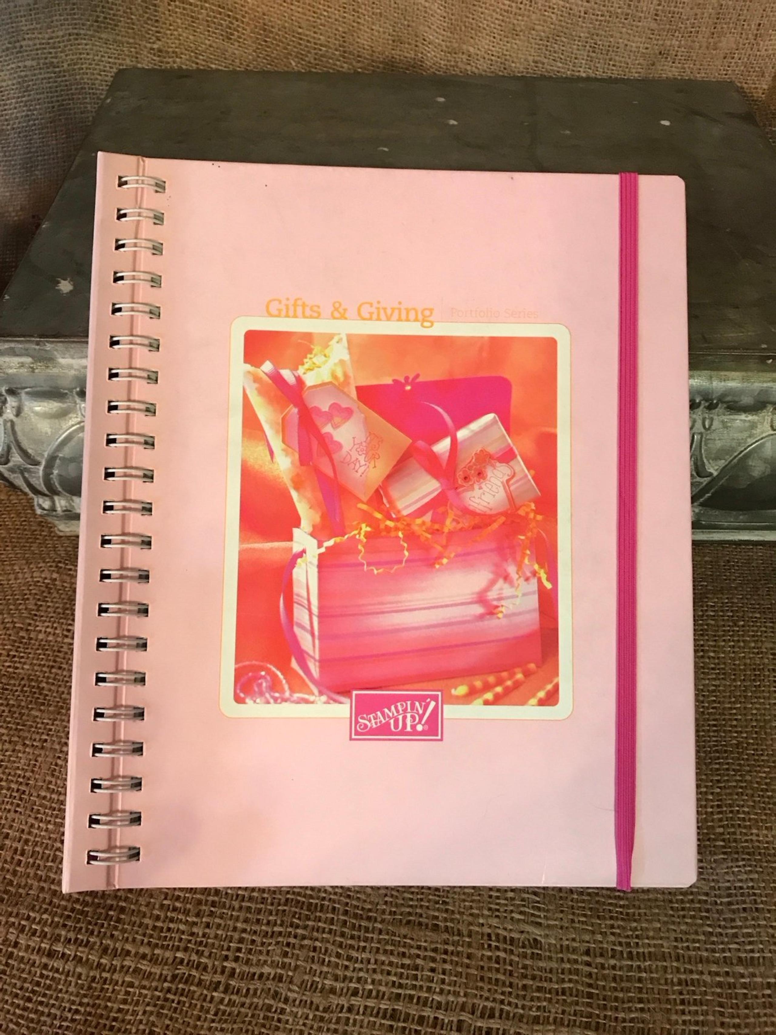 Stampin' Up Gifts And Giving Portfolio Series Book 2003 Crafts Scrapbooking