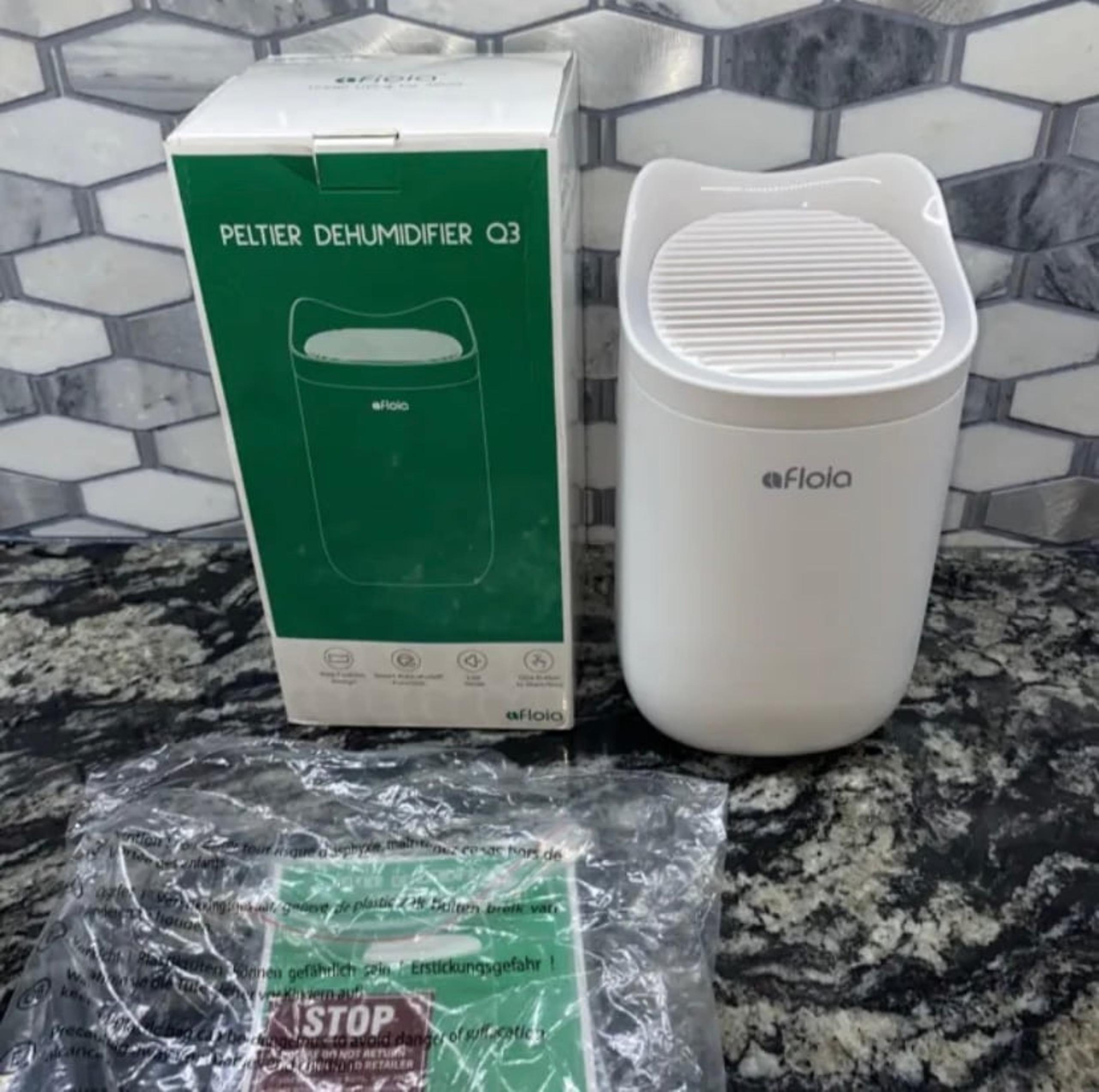 Mini Dehumidifier Q3 Floia 600ml/20ox