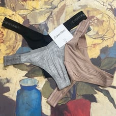 3 Calvin Klein Thongs (size:S)