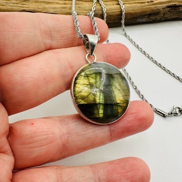 Labradorite Pendant Rope Chain Necklace