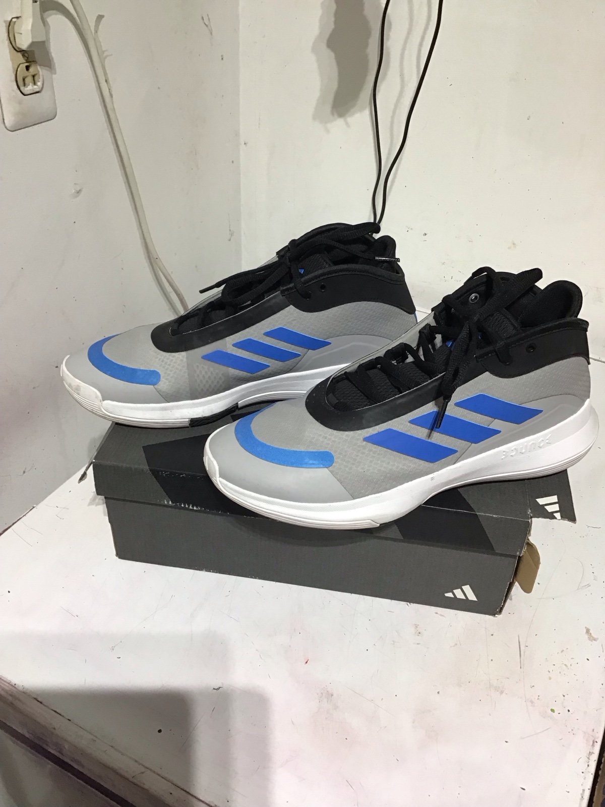 Adidas Bounce Legends Sz 12 w/box