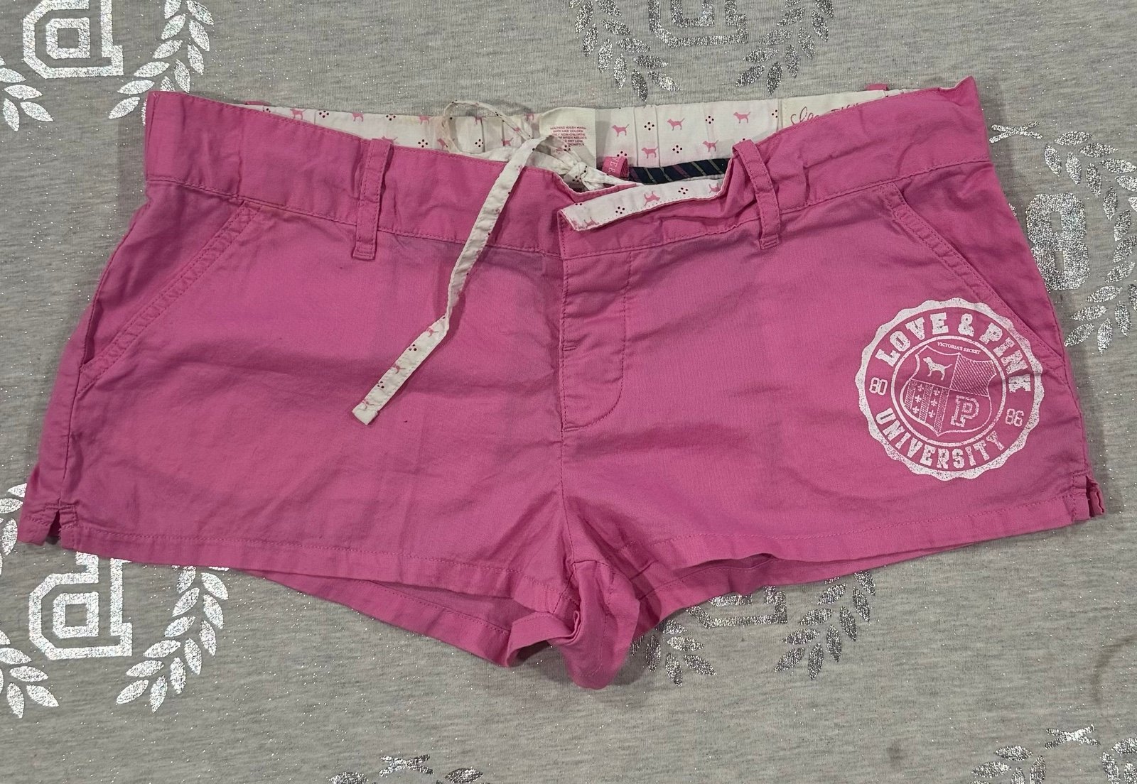 VS PINK VINTAGE SHORTS NWOT S