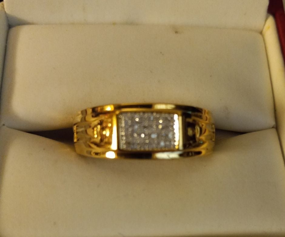 Mens diamond ring